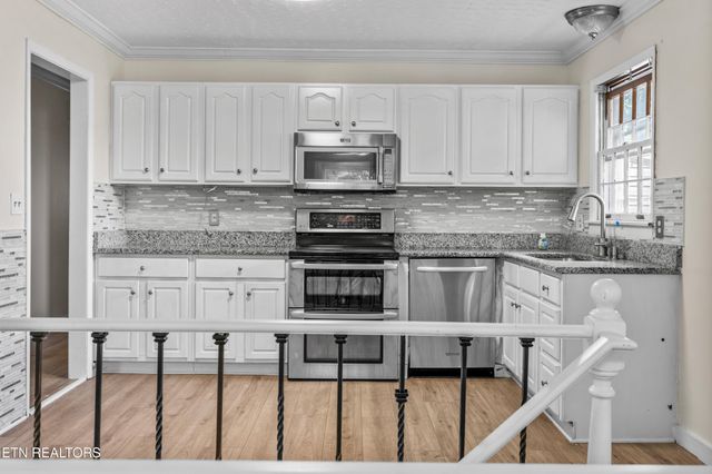 4621 Royalview Rd, Knoxville, TN 37921