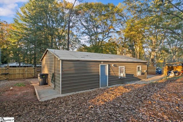 219 Shady Acres Circle, Greenville, SC 29611