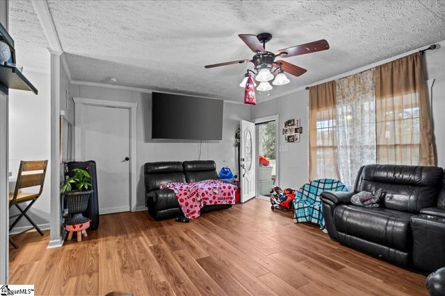 219 Shady Acres Circle, Greenville, SC 29611