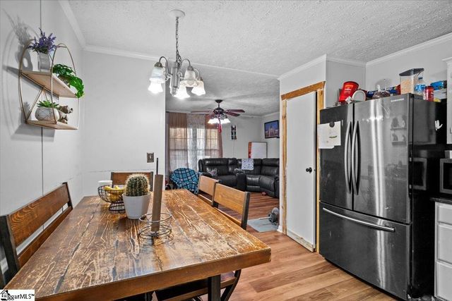 219 Shady Acres Circle, Greenville, SC 29611