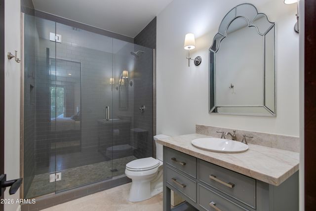 4529 E MADEROS DEL CUENTA Drive, Paradise Valley, AZ 85253