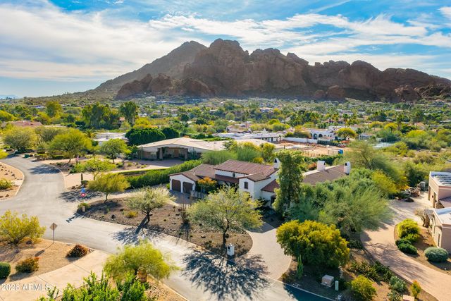 4529 E MADEROS DEL CUENTA Drive, Paradise Valley, AZ 85253