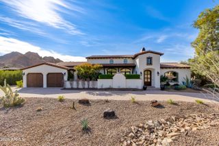 4529 E MADEROS DEL CUENTA Drive, Paradise Valley, AZ 85253