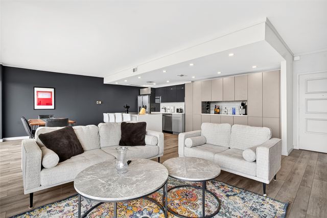 6211 Northwest Highway 400, Dallas, TX 75225