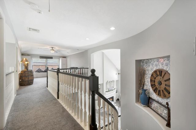 4306 Island Hills Drive, Pasadena, TX 77059