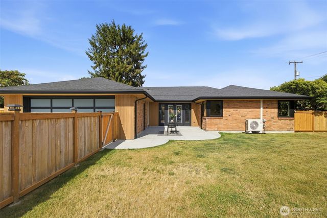 9518 18th Avenue NW, Seattle, WA 98117