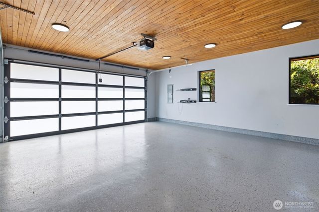 9518 18th Avenue NW, Seattle, WA 98117