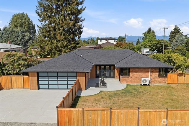 9518 18th Avenue NW, Seattle, WA 98117