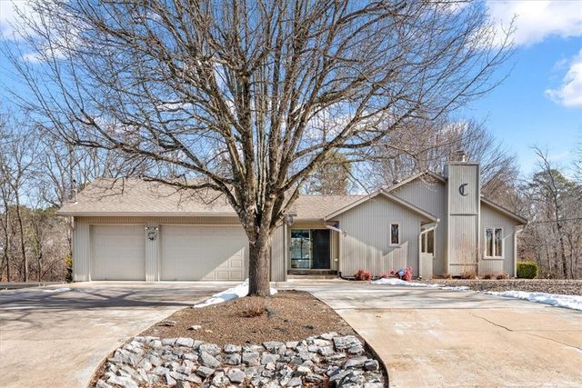 2 Wreay Lane, Bella Vista, AR 72714