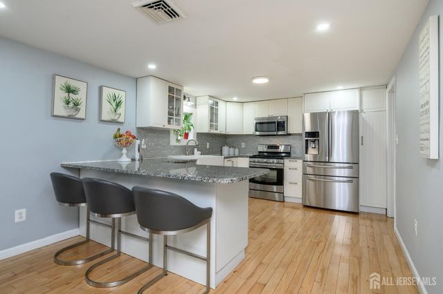 519 Calvert Road, North Brunswick, NJ 08902