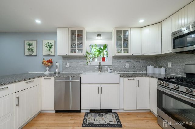 519 Calvert Road, North Brunswick, NJ 08902