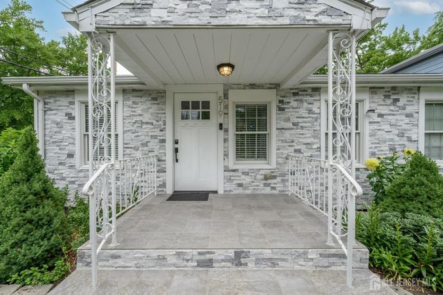519 Calvert Road, North Brunswick, NJ 08902