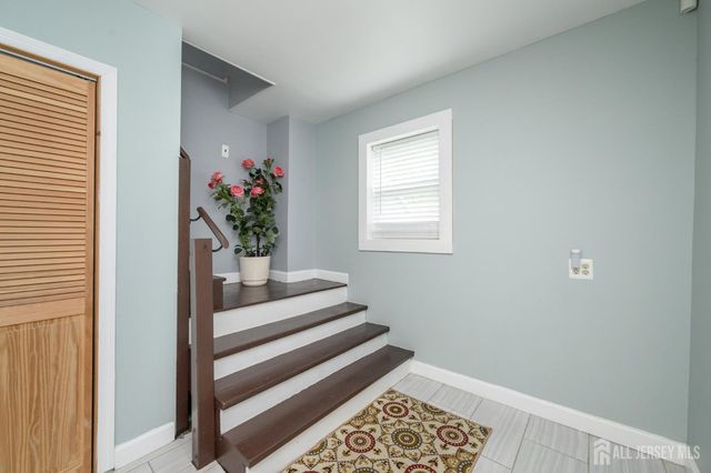 519 Calvert Road, North Brunswick, NJ 08902
