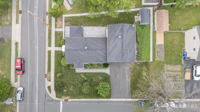 519 Calvert Road, North Brunswick, NJ 08902