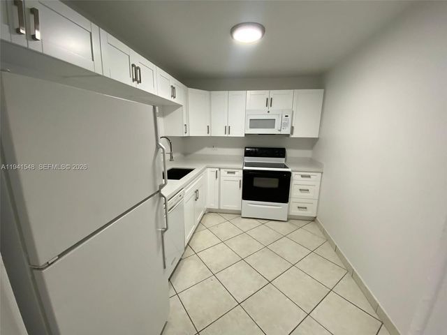 4344 NW 9th Avenue 93D, Deerfield Beach, FL 33064