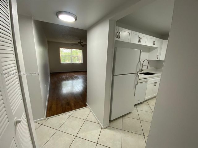 4344 NW 9th Avenue 93D, Deerfield Beach, FL 33064