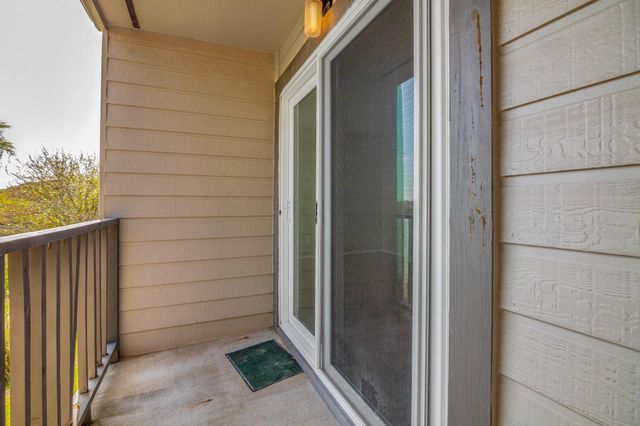 3220 69th Street H8, Galveston, TX 77551