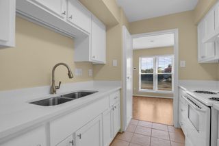 3220 69th Street H8, Galveston, TX 77551