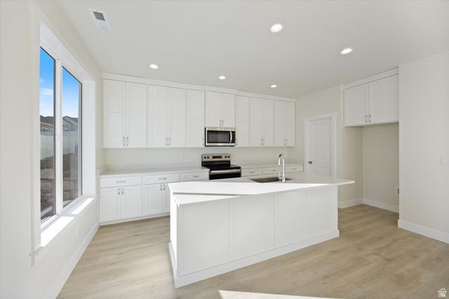 3350 E BAYWATER, Eagle Mountain, UT 84005