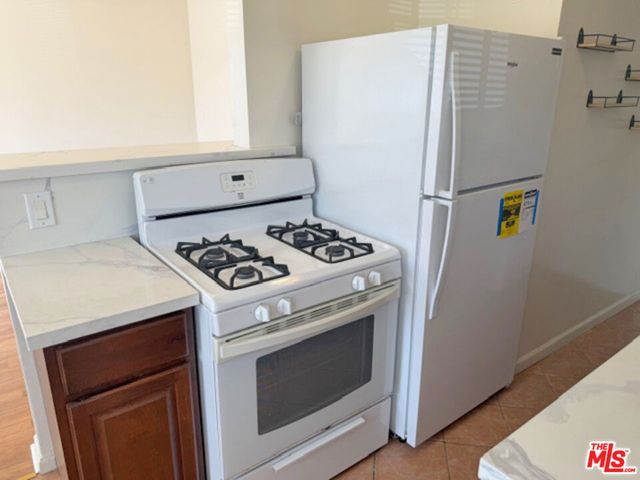 407 Venice Way, Los Angeles, CA 90015