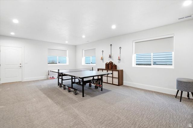 838 E MOUNTAIN RD, North Ogden, UT 84414