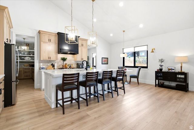 838 E MOUNTAIN RD, North Ogden, UT 84414