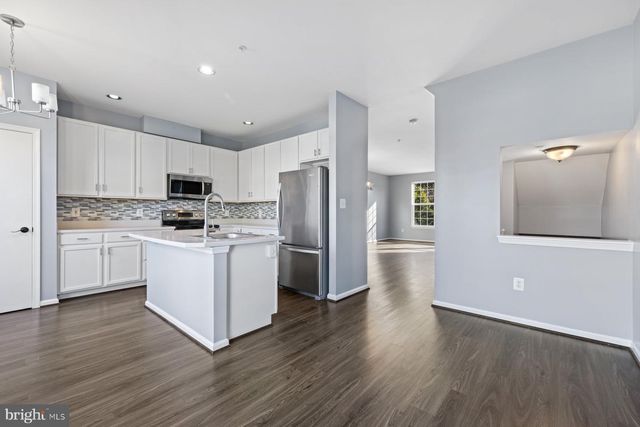 113 LAVENPORT CIR, Frederick, MD 21702