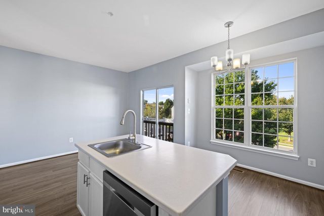 113 LAVENPORT CIR, Frederick, MD 21702