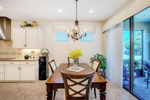 6707 SW 95TH CIRCLE, Ocala, FL 34481