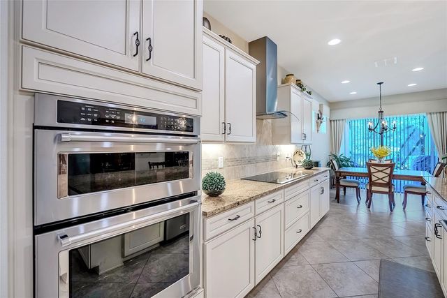 6707 SW 95TH CIRCLE, Ocala, FL 34481