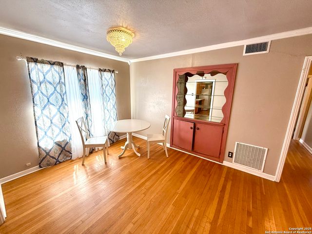 27320 Toutant Beauregard Road, Boerne, TX 78006