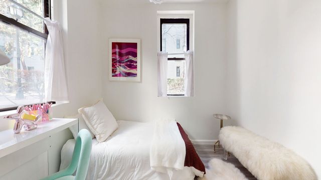 2157 33rd St Apt 1H, New York City, NY 11105