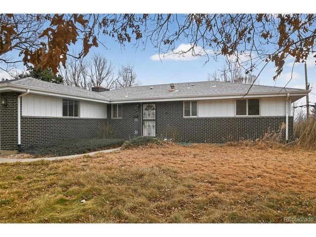 8714 W 67th Pl, Arvada, CO 80004