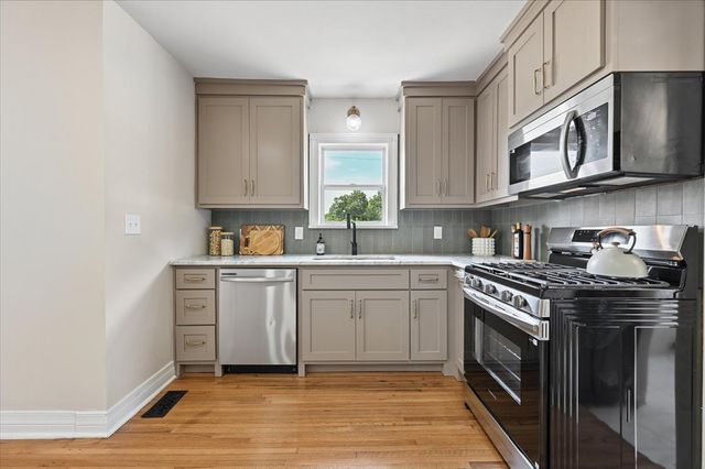 103 S Knoxville Avenue, Tulsa, OK 74112