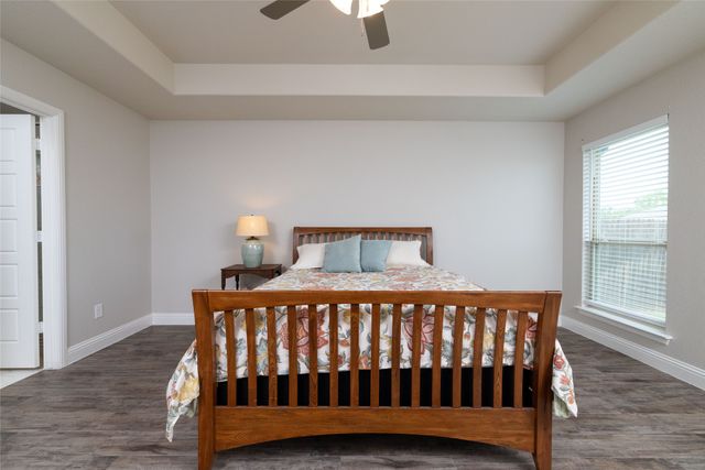 500 Adams Court, Weatherford, TX 76085