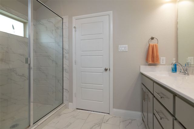500 Adams Court, Weatherford, TX 76085