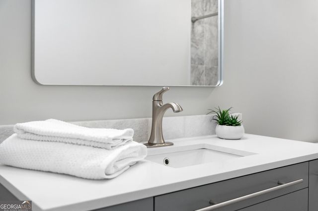 833 Southern Shore Drive, Peachtree City, GA 30269