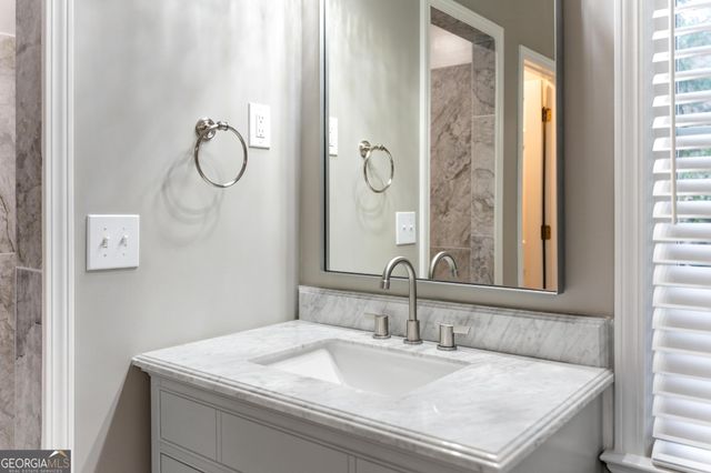 833 Southern Shore Drive, Peachtree City, GA 30269