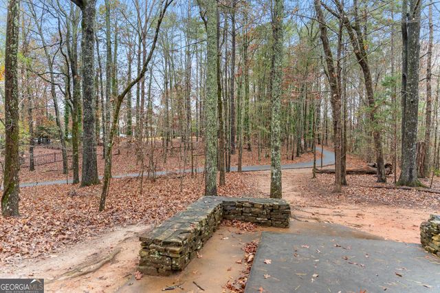 833 Southern Shore Drive, Peachtree City, GA 30269