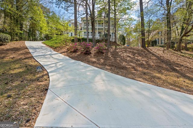 833 Southern Shore Drive, Peachtree City, GA 30269