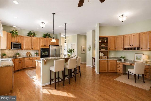 335 SUMMITWOOD DR, Huntingtown, MD 20639