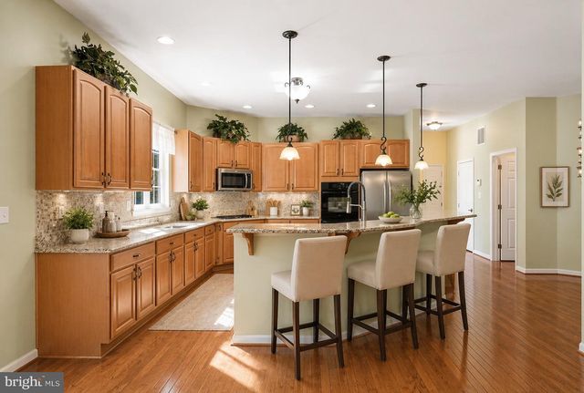 335 SUMMITWOOD DR, Huntingtown, MD 20639
