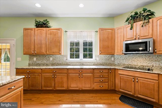335 SUMMITWOOD DR, Huntingtown, MD 20639