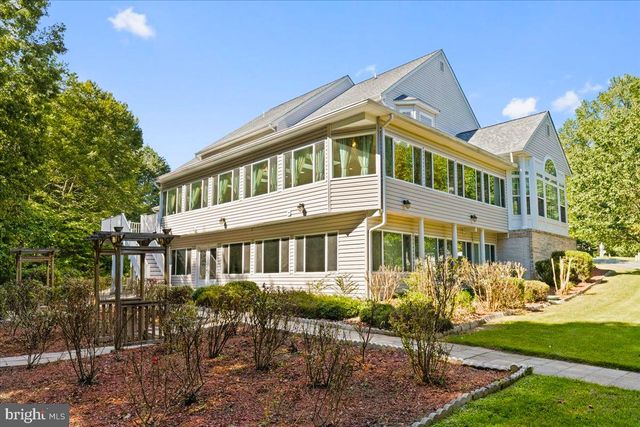 335 SUMMITWOOD DR, Huntingtown, MD 20639