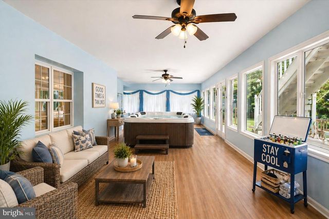 335 SUMMITWOOD DR, Huntingtown, MD 20639