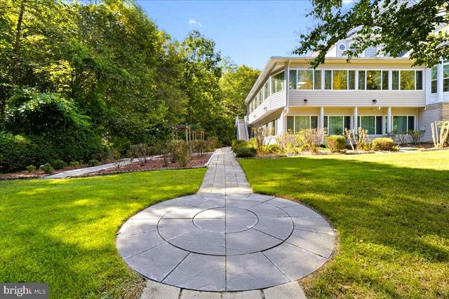 335 SUMMITWOOD DR, Huntingtown, MD 20639