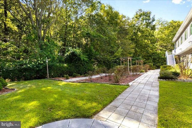 335 SUMMITWOOD DR, Huntingtown, MD 20639
