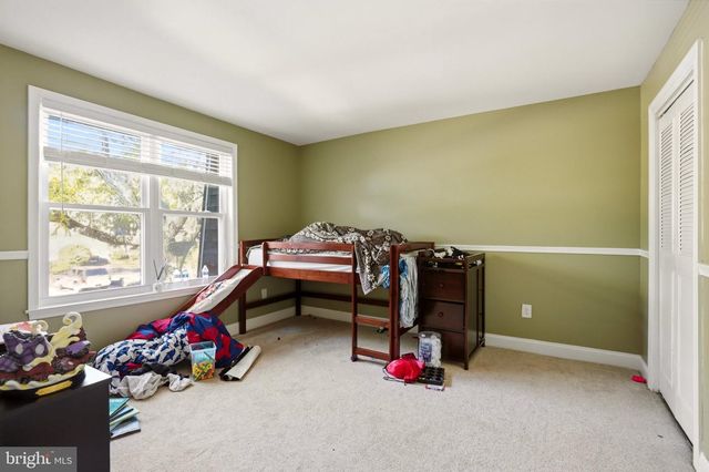 2016 HARBOUR DR E, Palmyra, NJ 08065
