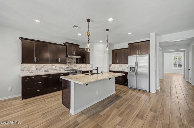 10250 E THISTLE Avenue, Mesa, AZ 85212