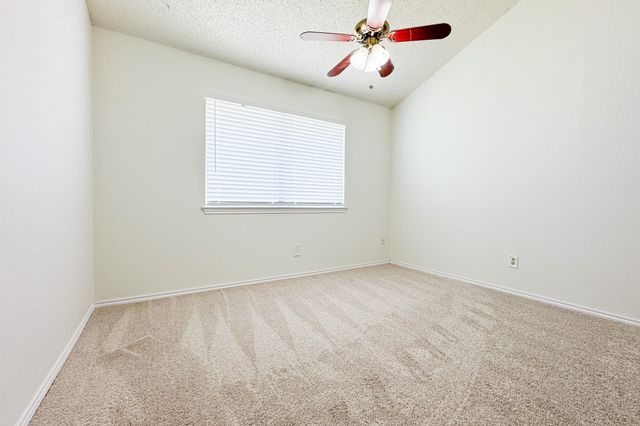 5925 Timbercrest Drive, Arlington, TX 76017